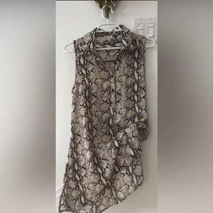 SPENSE animal print blouse /tunic - size: S• length: 33”• New
